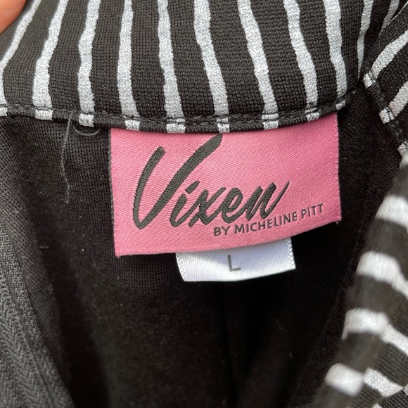 Vixen Miss Kitty Cigarette Pants in Black Stripe - Picture 8 of 8